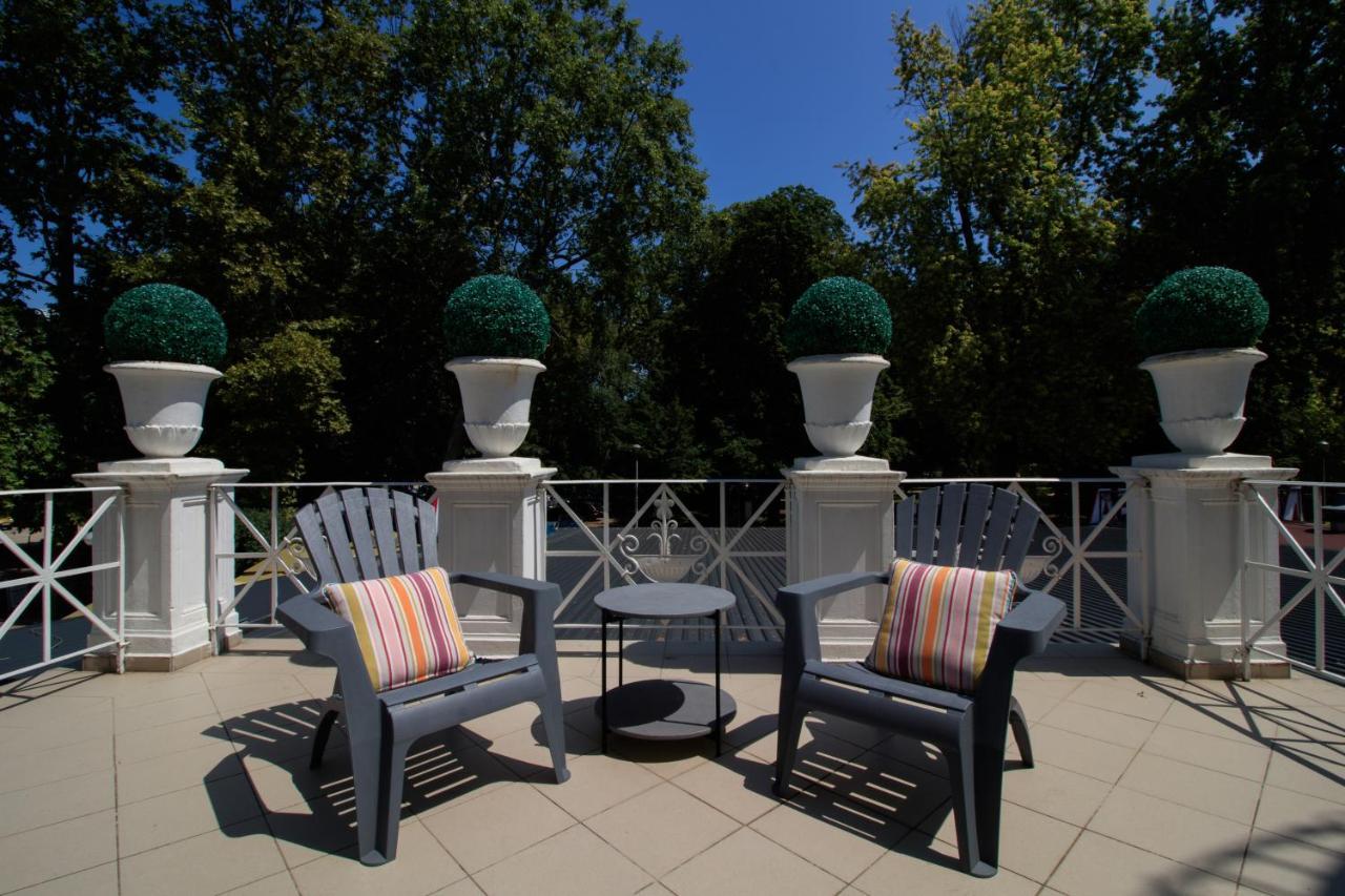 Villa Marina Inn Шиофок Экстерьер фото