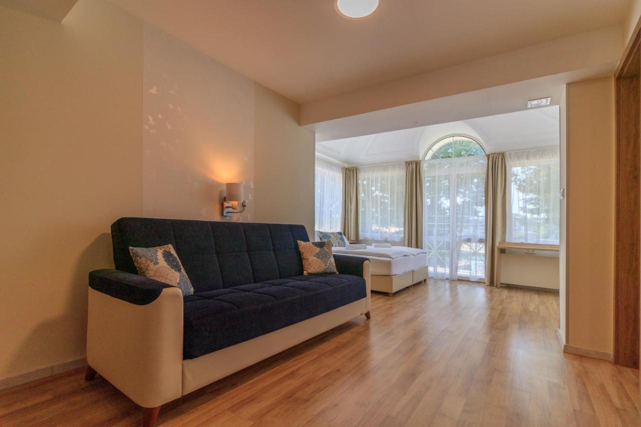 Villa Marina Inn Шиофок Экстерьер фото